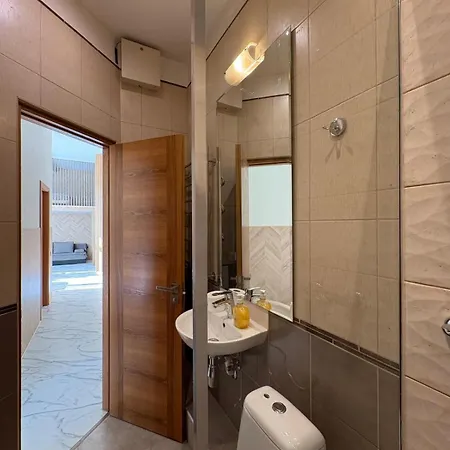 Cat Garden Premium Apartment Riga