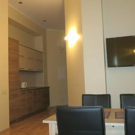 Cat Garden Premium Apartment *