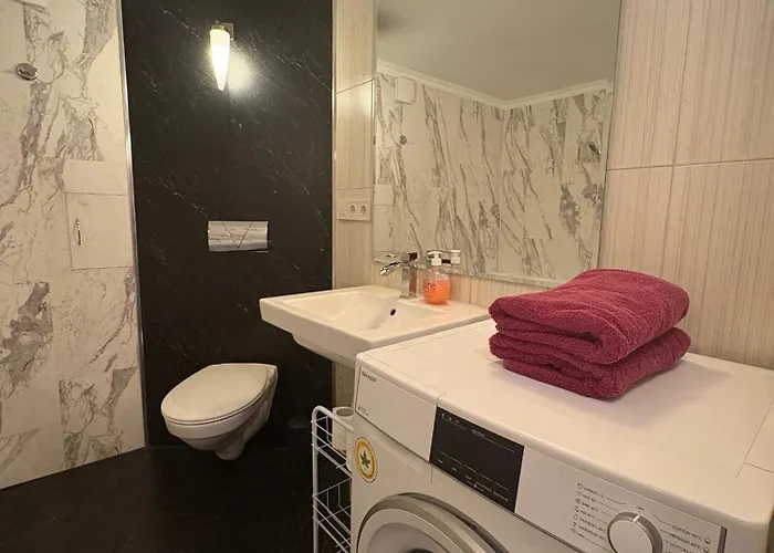 Cat Garden Premium Apartament *