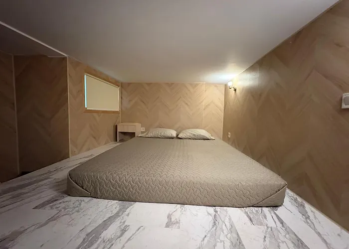 Cat Garden Premium Lägenhet