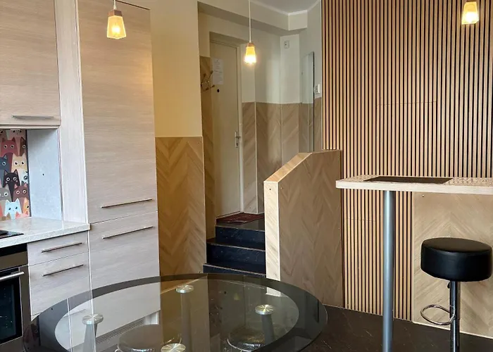 Apartament Cat Garden Premium *