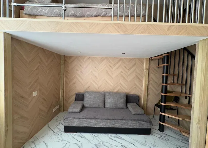 Apartament Cat Garden Premium